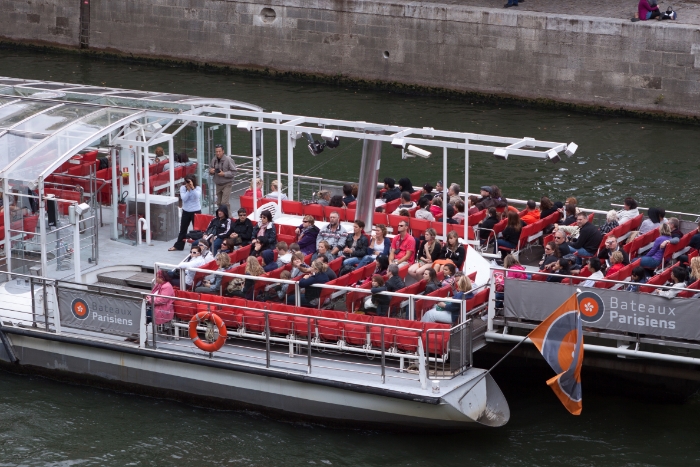 Paris - 224 - Bateaux-Mouches